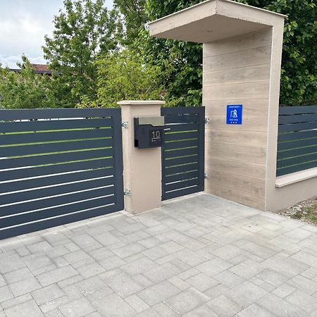 Kod Dide - Entry With Pin 0-24H Daire Slavonski Brod Dış mekan fotoğraf